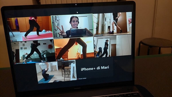 BENESSERE. Pilates con Vincia, gli allenamenti online per disabili visivi